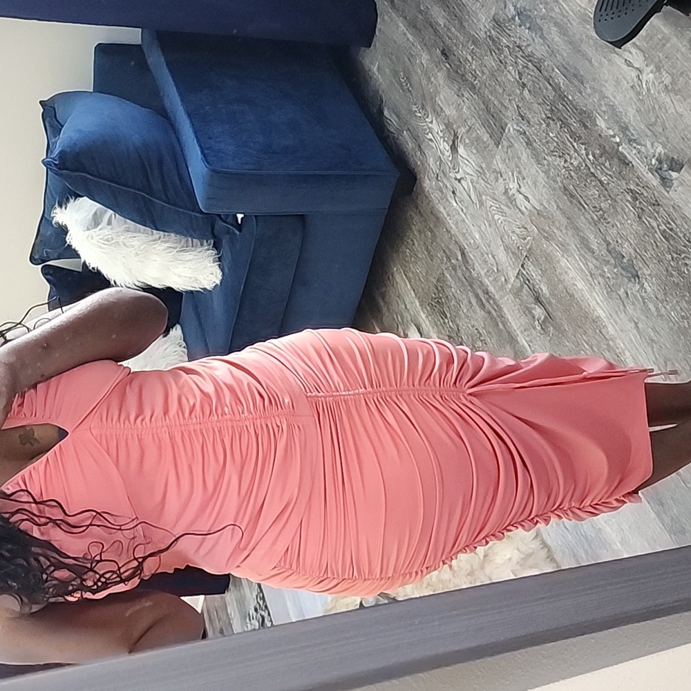 Closet Clear Out- Coral 2 piece skirt set, super flattering